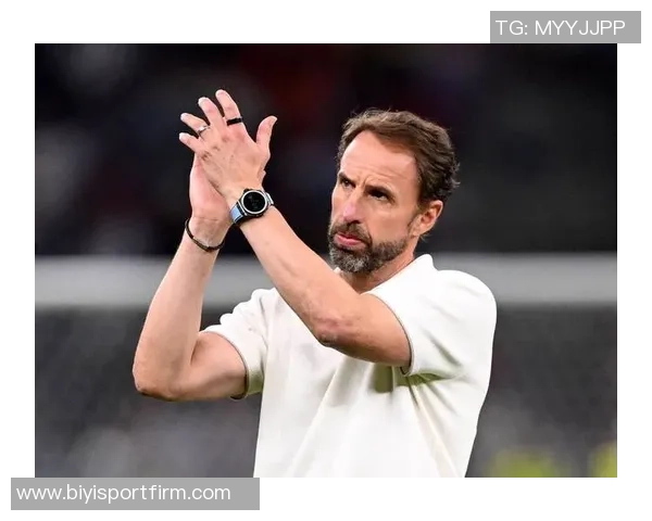 索斯盖特愿执教曼联但称需四年才能争欧冠荣耀